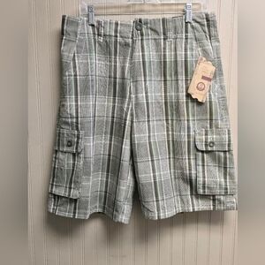 SOFICH Men Size 36 Green & White & Blue Check  Cargo Shorts